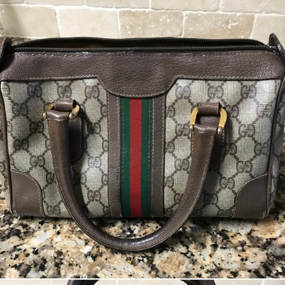 Authentic Gucci Purse Re-Poshing